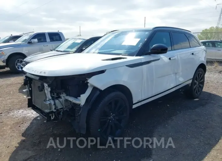 LAND ROVER RANGE ROVER VELAR 2018 vin SALYM2RX3JA735983 from auto auction Iaai