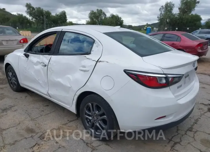 TOYOTA YARIS 2019 vin 3MYDLBYV1KY510839 from auto auction Iaai