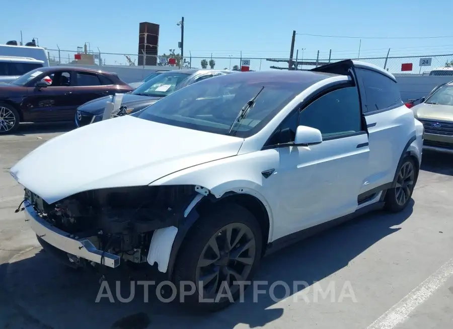 TESLA MODEL X 2023 vin 7SAXCBE50PF424881 from auto auction Iaai