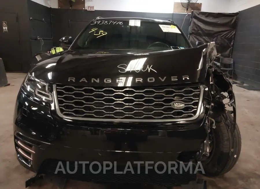 LAND ROVER RANGE ROVER VELAR 2020 vin SALYK2FV3LA289880 from auto auction Iaai