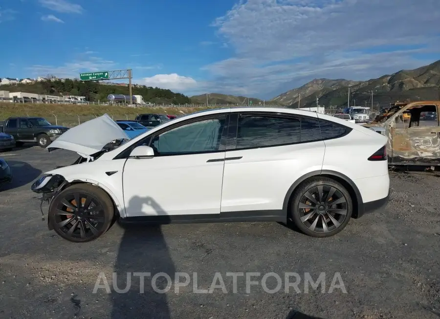 TESLA MODEL X 2023 vin 7SAXCBE66PF375193 from auto auction Iaai