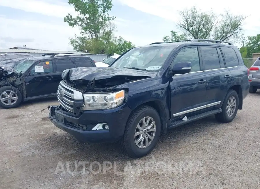 TOYOTA LAND CRUISER 2017 vin JTMCY7AJ3H4052734 from auto auction Iaai