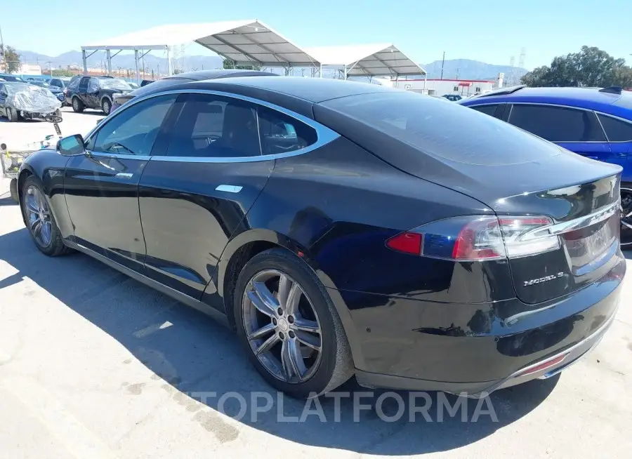 TESLA MODEL S 2016 vin 5YJSA1E18GF131556 from auto auction Iaai