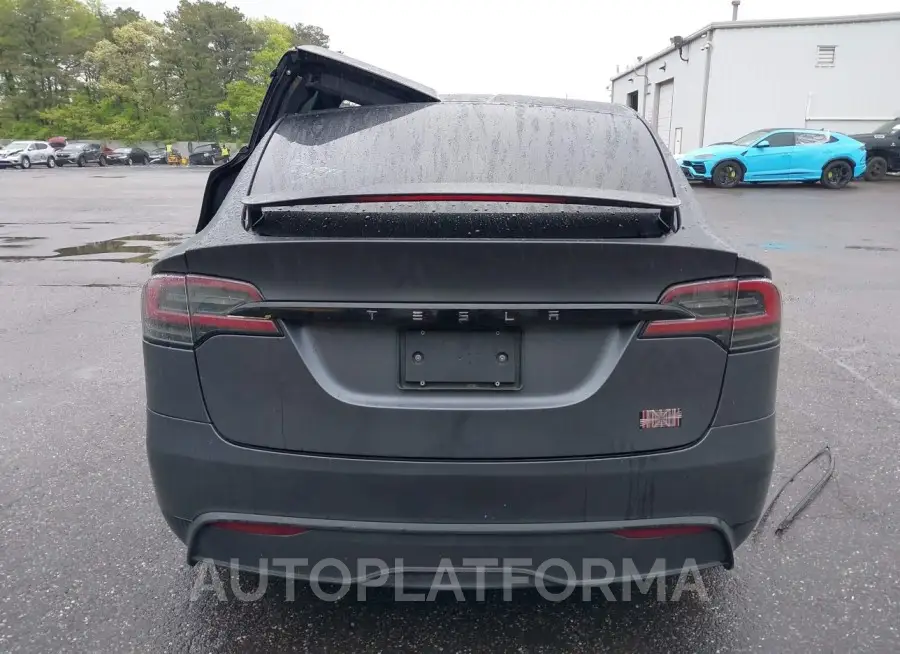 TESLA MODEL X 2023 vin 7SAXCBE61PF384285 from auto auction Iaai