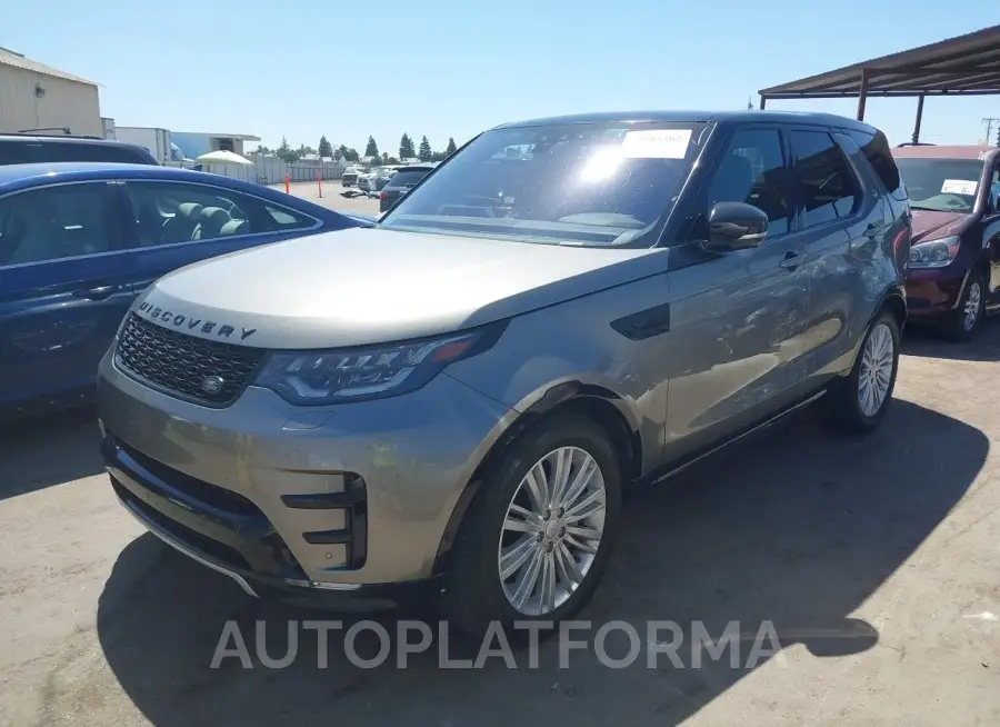 LAND ROVER DISCOVERY 2018 vin SALRT2RV3JA056124 from auto auction Iaai