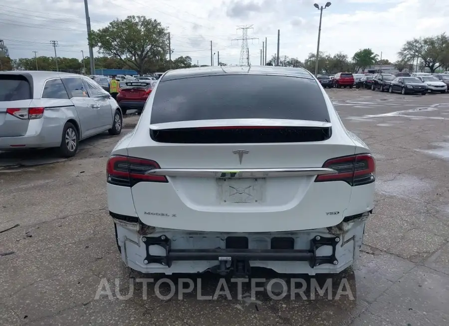 TESLA MODEL X 2018 vin 5YJXCAE2XJF138153 from auto auction Iaai