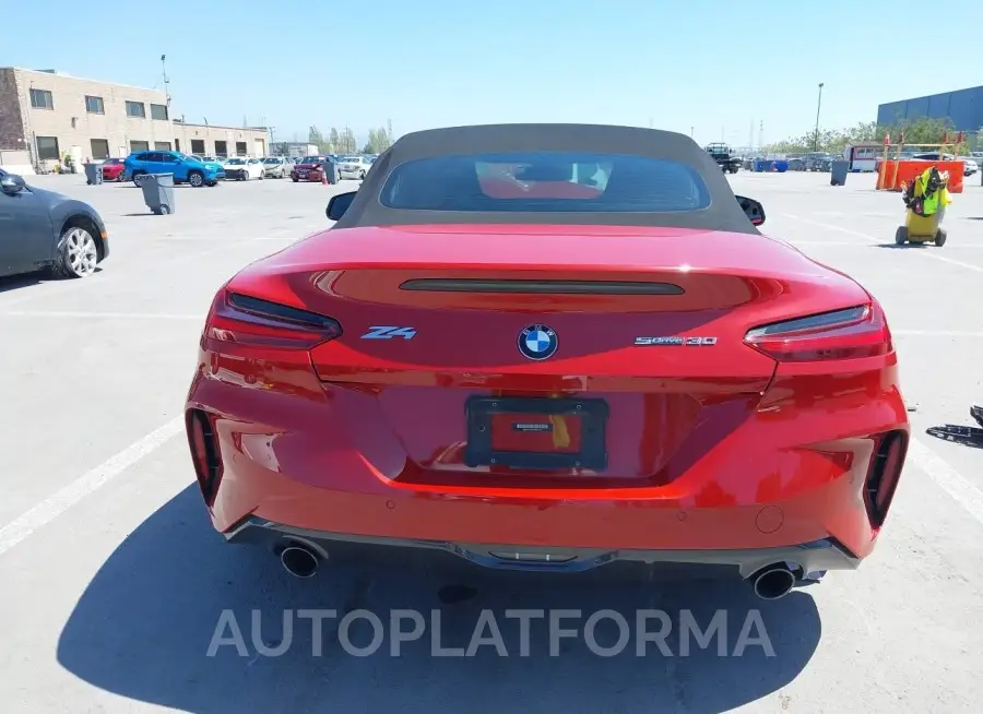 BMW Z4 2019 vin WBAHF3C5XKWW21544 from auto auction Iaai