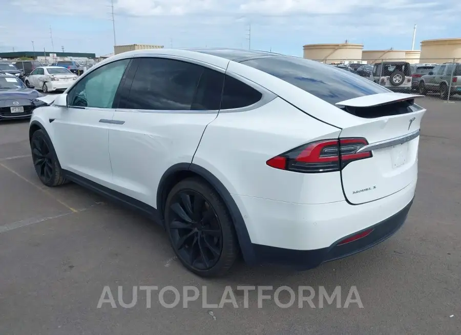 TESLA MODEL X 2017 vin 5YJXCBE26HF041371 from auto auction Iaai