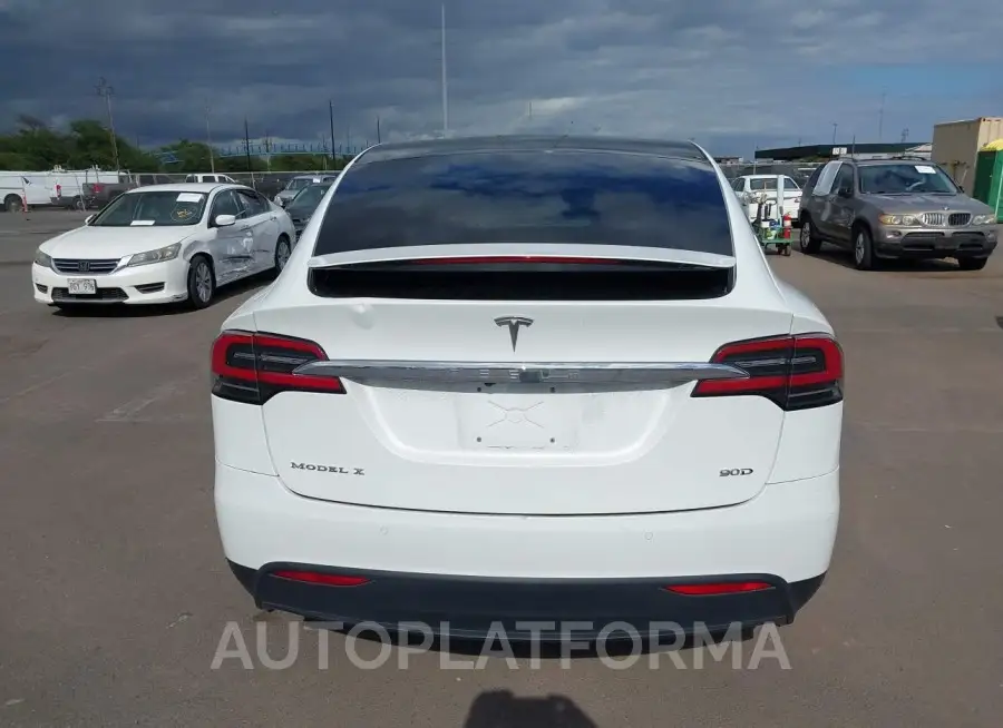 TESLA MODEL X 2017 vin 5YJXCBE26HF041371 from auto auction Iaai