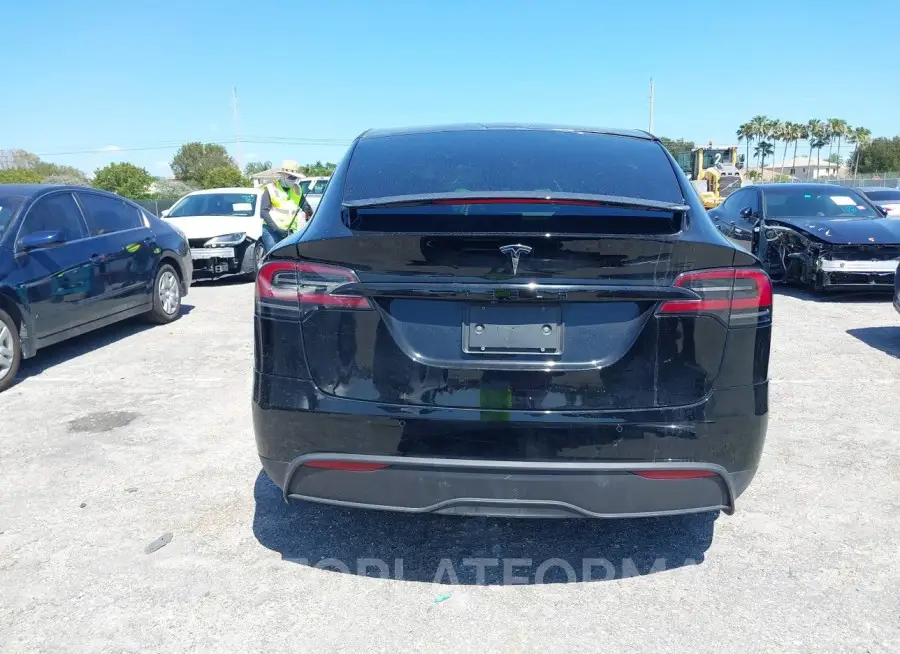 TESLA MODEL X 2022 vin 7SAXCBE54NF351852 from auto auction Iaai