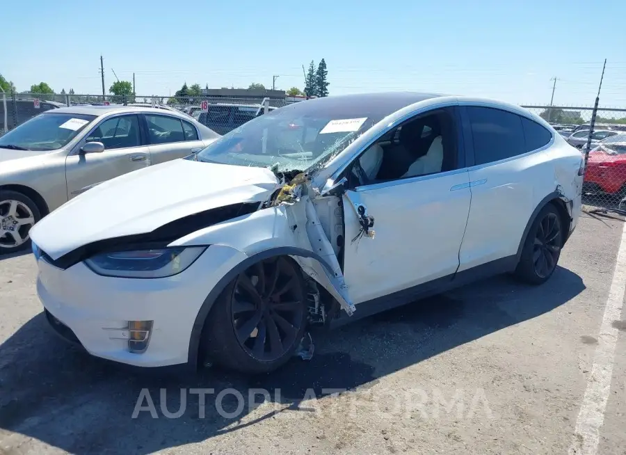 TESLA MODEL X 2016 vin 5YJXCAE48GF003103 from auto auction Iaai