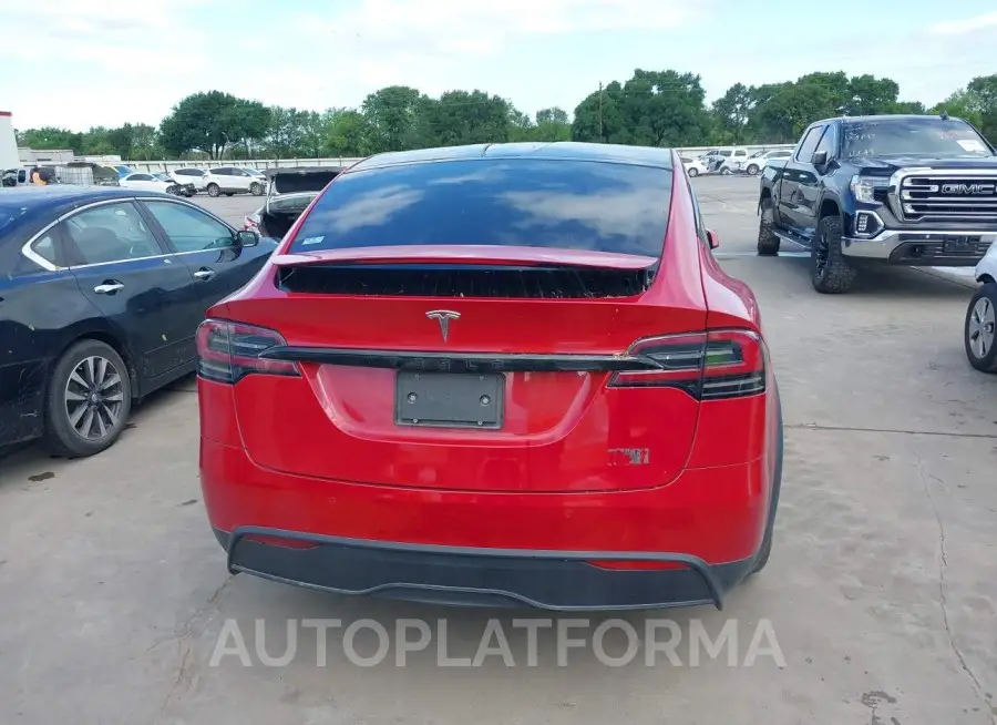 TESLA MODEL X 2022 vin 7SAXCBE69NF360121 from auto auction Iaai