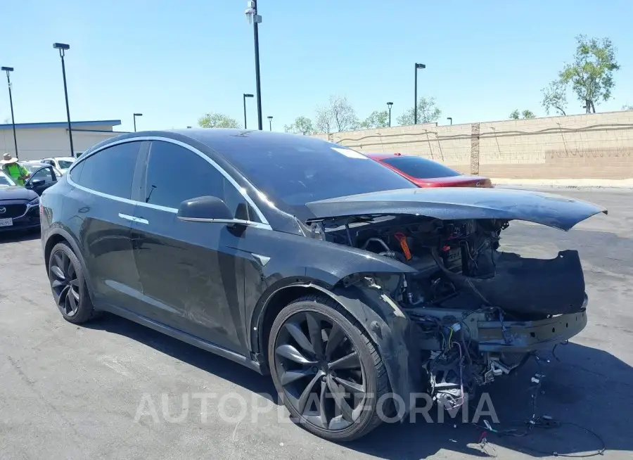 TESLA MODEL X 2020 vin 5YJXCBE25LF272352 from auto auction Iaai