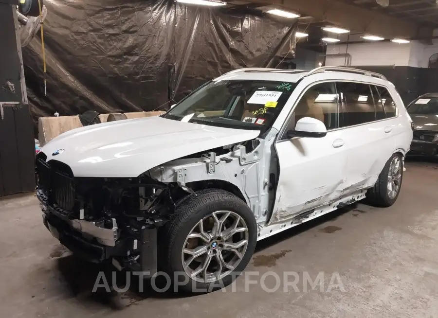 BMW X7 2024 vin 5UX23EM07R9T27607 from auto auction Iaai