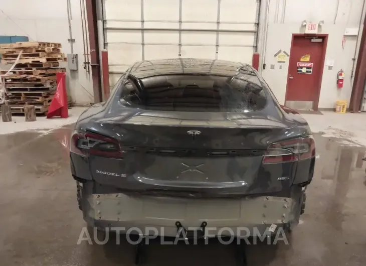 TESLA MODEL S 2015 vin 5YJSA1H22FF091090 from auto auction Iaai