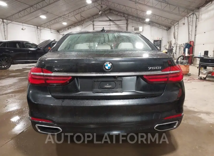 BMW 750I 2018 vin WBA7F2C56JG424529 from auto auction Iaai