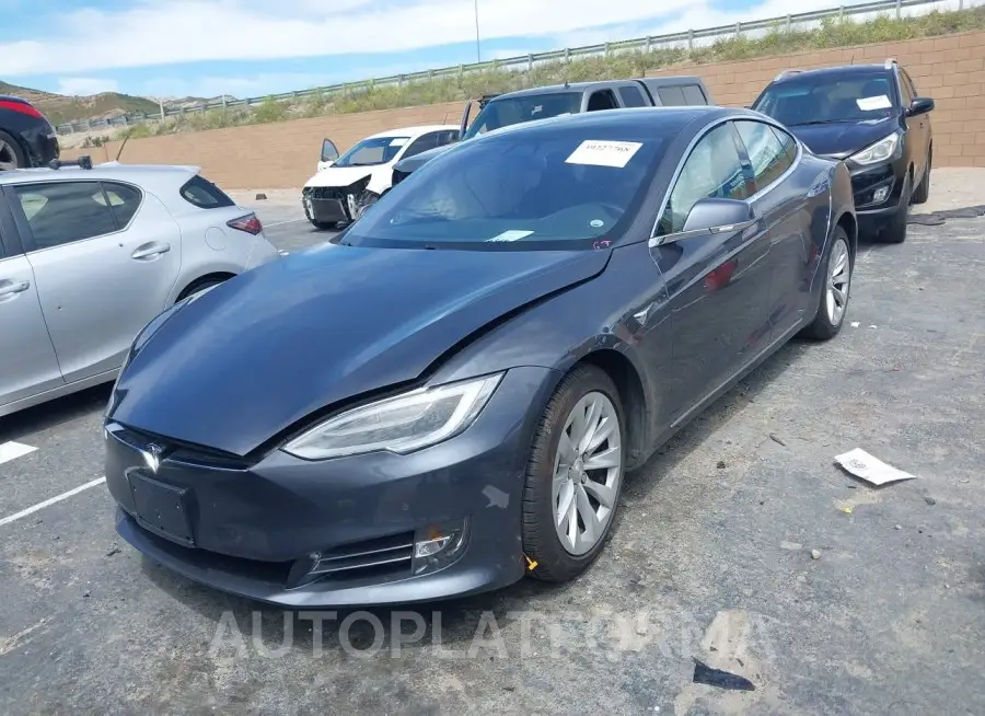 TESLA MODEL S 2018 vin 5YJSA1E20JF297702 from auto auction Iaai