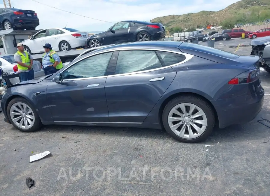 TESLA MODEL S 2018 vin 5YJSA1E20JF297702 from auto auction Iaai