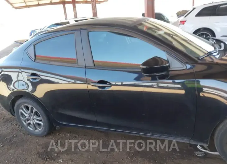 TOYOTA YARIS 2019 vin 3MYDLBYV4KY517980 from auto auction Iaai