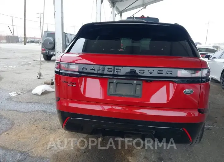 LAND ROVER RANGE ROVER VELAR 2018 vin SALYL2RX6JA750996 from auto auction Iaai