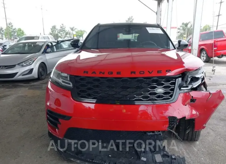 LAND ROVER RANGE ROVER VELAR 2018 vin SALYL2RX6JA750996 from auto auction Iaai