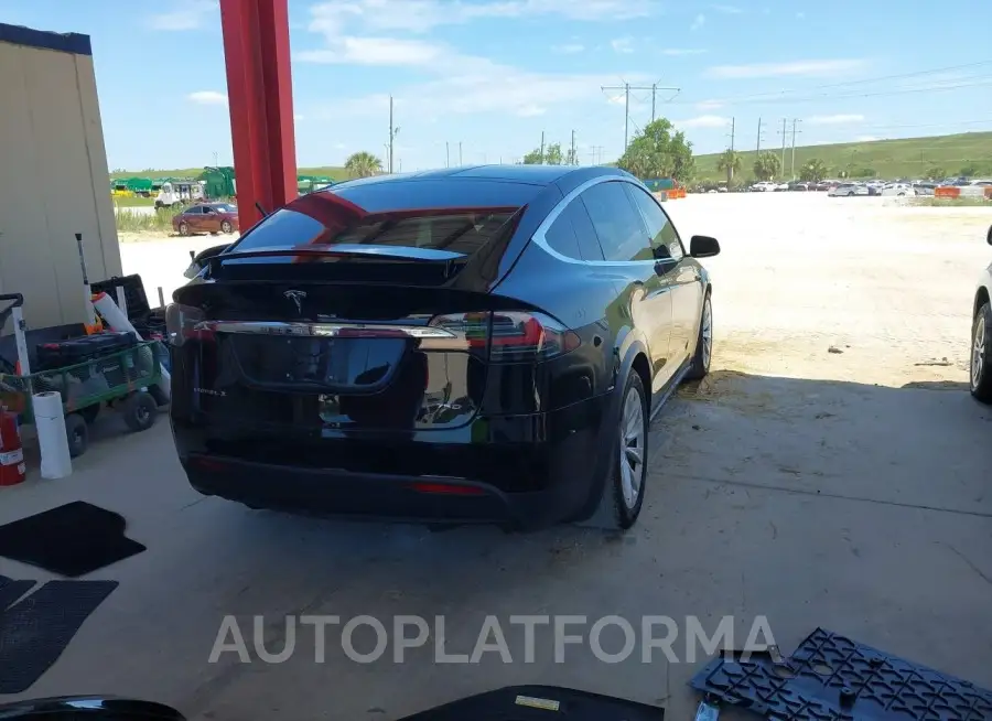 TESLA MODEL X 2017 vin 5YJXCDE20HF045671 from auto auction Iaai