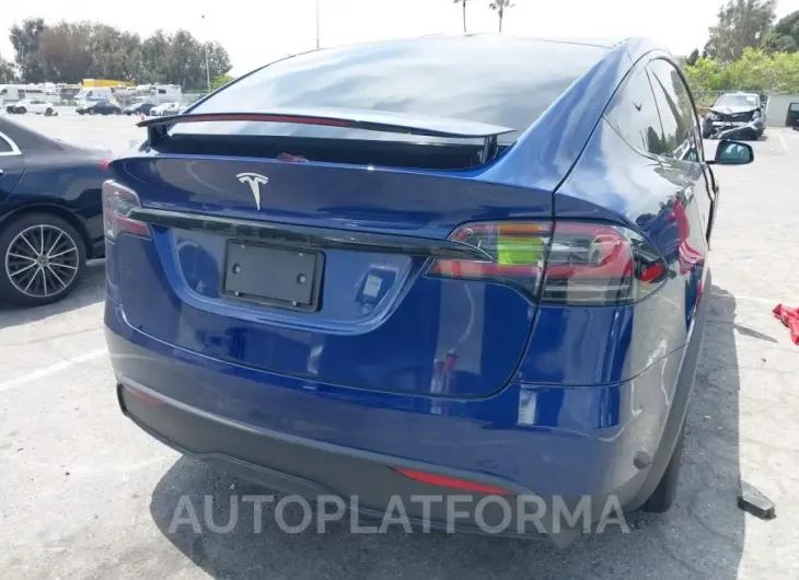 TESLA MODEL X 2022 vin 7SAXCDE55NF337566 from auto auction Iaai