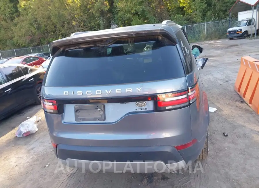 LAND ROVER DISCOVERY 2018 vin SALRT2RV9JA068990 from auto auction Iaai