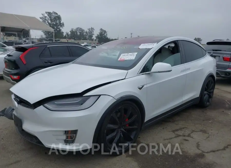 TESLA MODEL X 2020 vin 5YJXCBE44LF262073 from auto auction Iaai