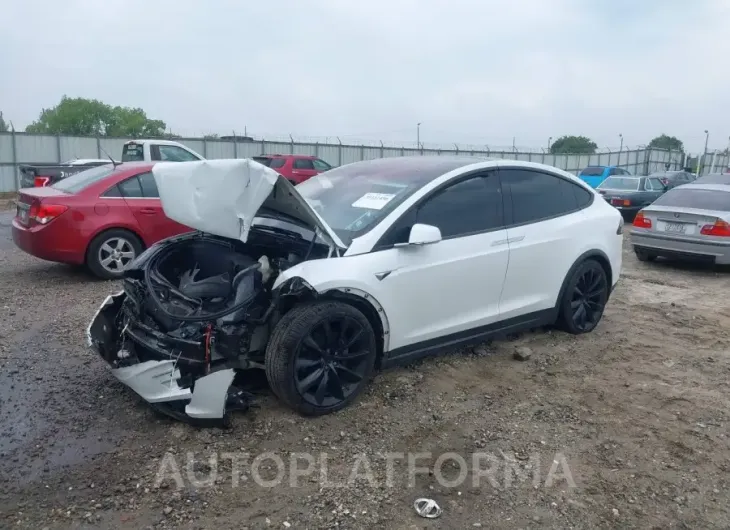 TESLA MODEL X 2017 vin 5YJXCAE22HF075396 from auto auction Iaai