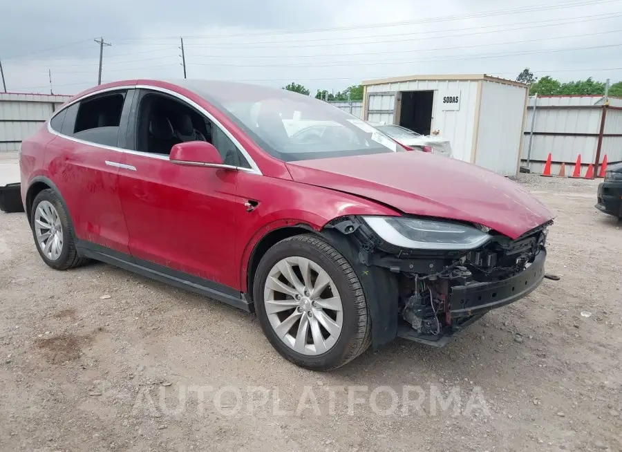 TESLA MODEL X 2017 vin 5YJXCBE25HF050000 from auto auction Iaai