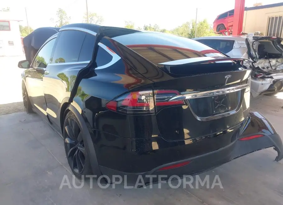 TESLA MODEL X 2019 vin 5YJXCDE29KF186214 from auto auction Iaai