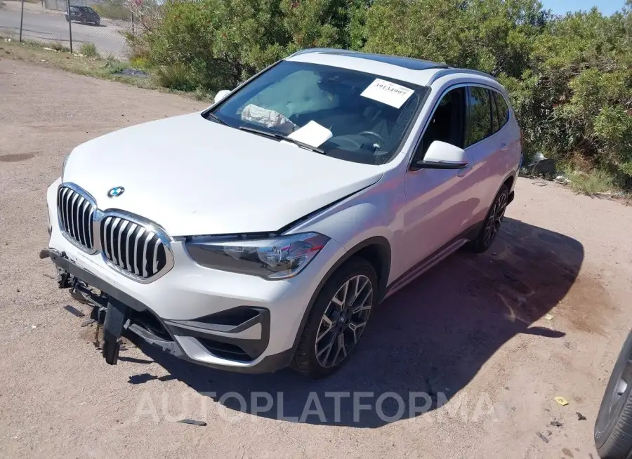 BMW X1 2021 vin WBXJG7C00M5U25847 from auto auction Iaai