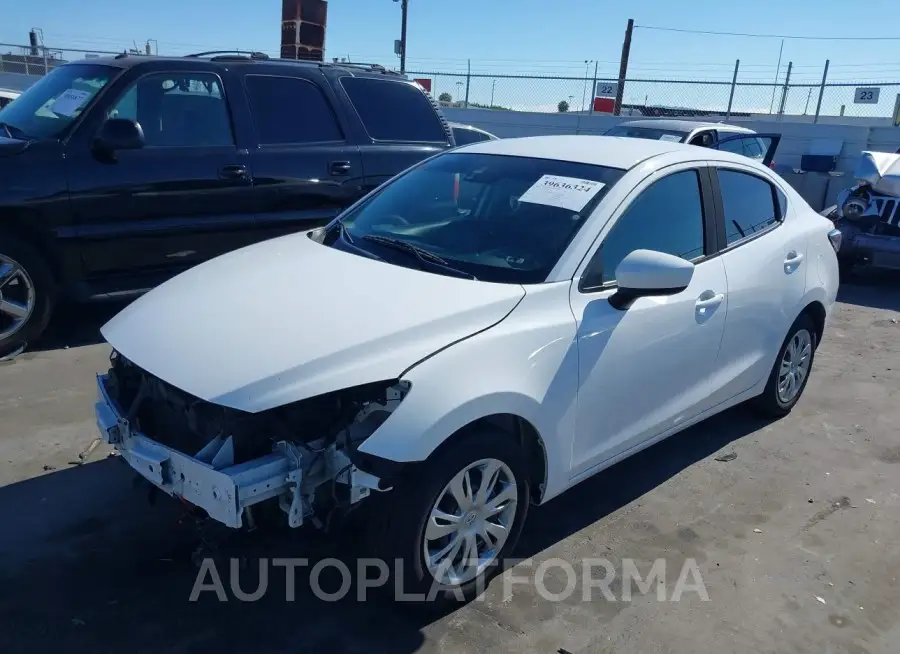 TOYOTA YARIS 2019 vin 3MYDLBYV6KY512215 from auto auction Iaai