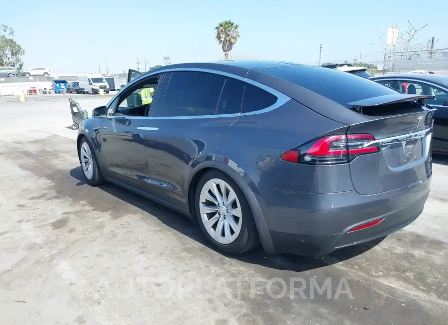 TESLA MODEL X 2020 vin 5YJXCAE2XLF235971 from auto auction Iaai