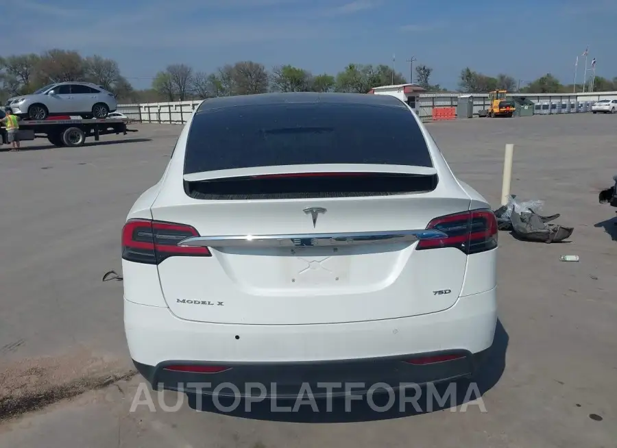 TESLA MODEL X 2016 vin 5YJXCBE27GF014159 from auto auction Iaai