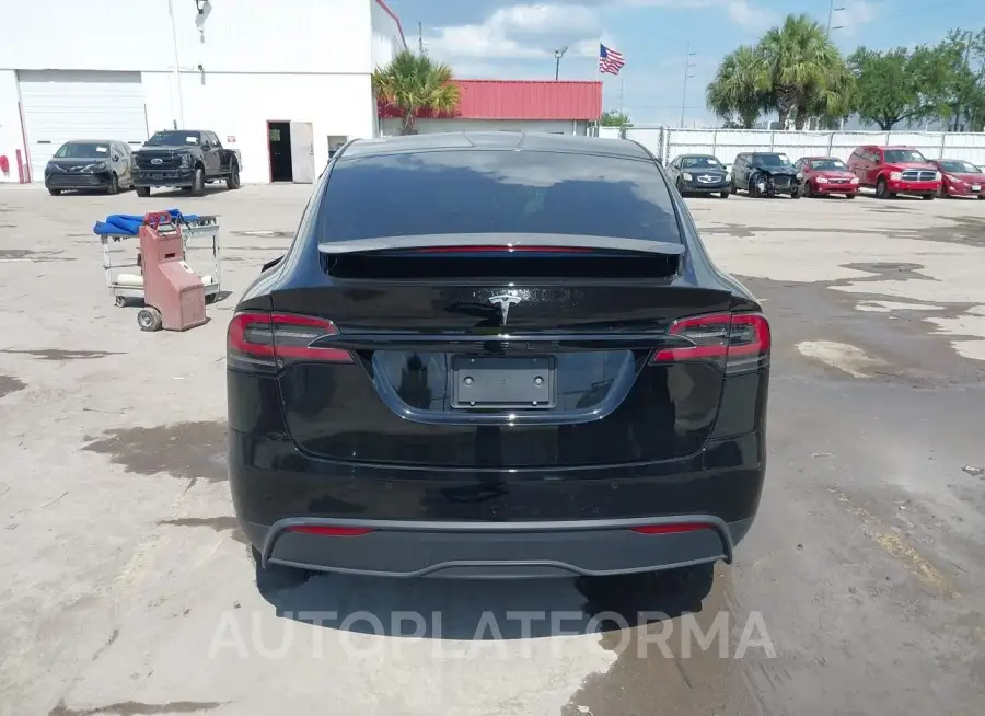 TESLA MODEL X 2022 vin 7SAXCAE50NF359263 from auto auction Iaai