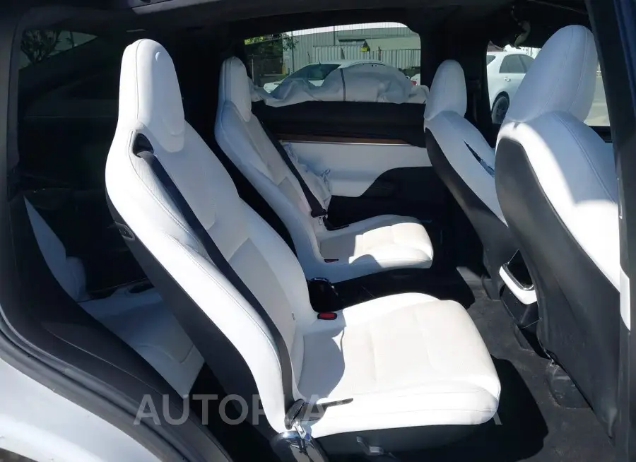 TESLA MODEL X 2022 vin 7SAXCBE53NF362843 from auto auction Iaai