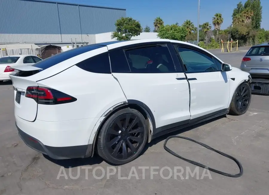 TESLA MODEL X 2022 vin 7SAXCBE53NF362843 from auto auction Iaai