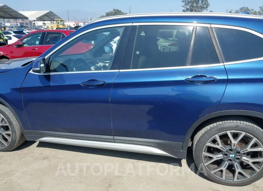 BMW X1 2021 vin WBXJG7C08M5S56337 from auto auction Iaai