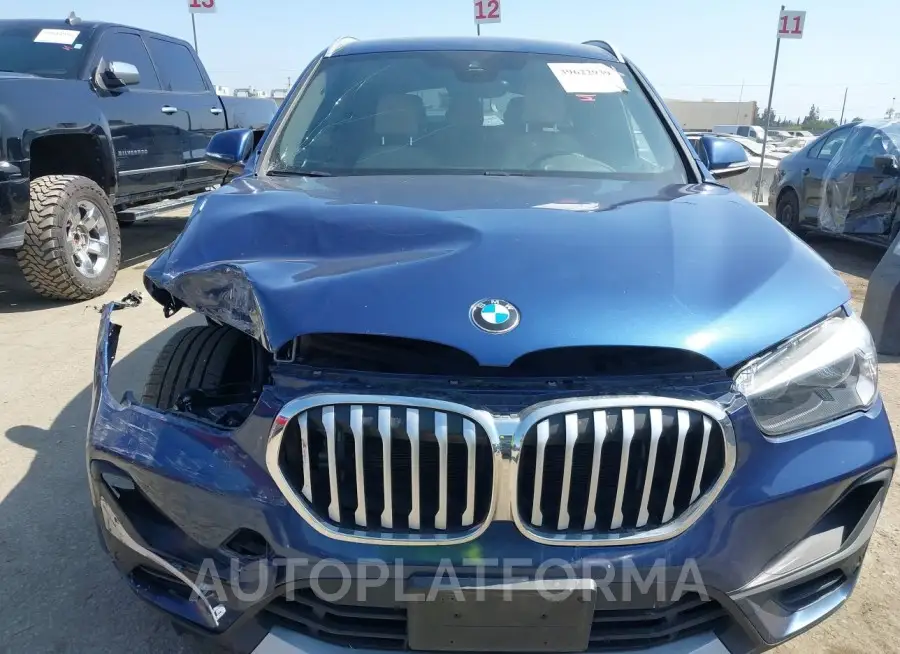 BMW X1 2021 vin WBXJG7C08M5S56337 from auto auction Iaai