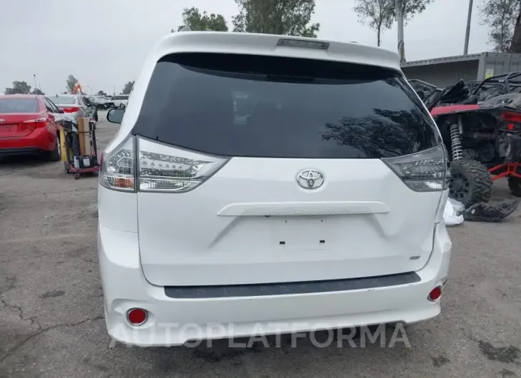 TOYOTA SIENNA 2015 vin 5TDXK3DC1FS638424 from auto auction Iaai