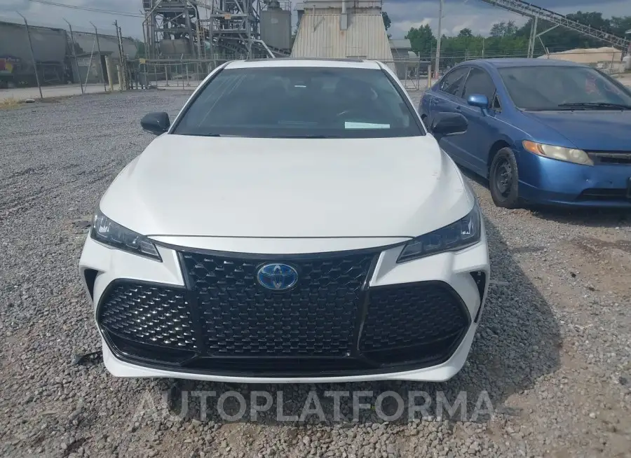 TOYOTA AVALON HYBRID 2020 vin 4T1E21FB7LU019118 from auto auction Iaai