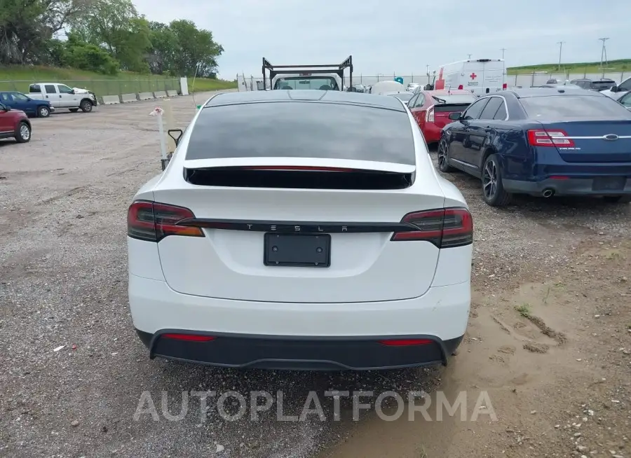 TESLA MODEL X 2024 vin 7SAXCDE5XRF436373 from auto auction Iaai