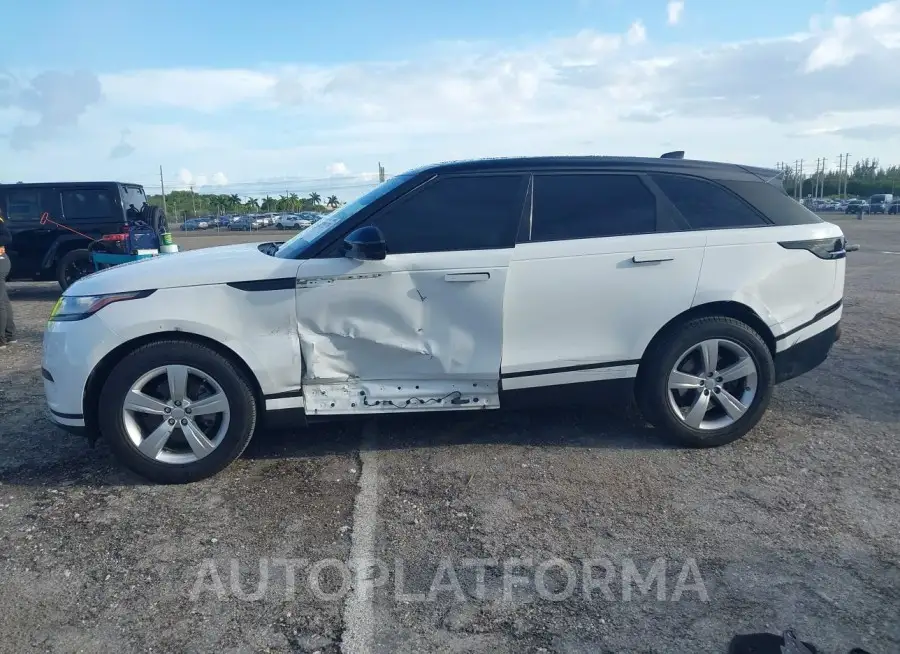 LAND ROVER RANGE ROVER VELAR 2019 vin SALYB2EX1KA794995 from auto auction Iaai