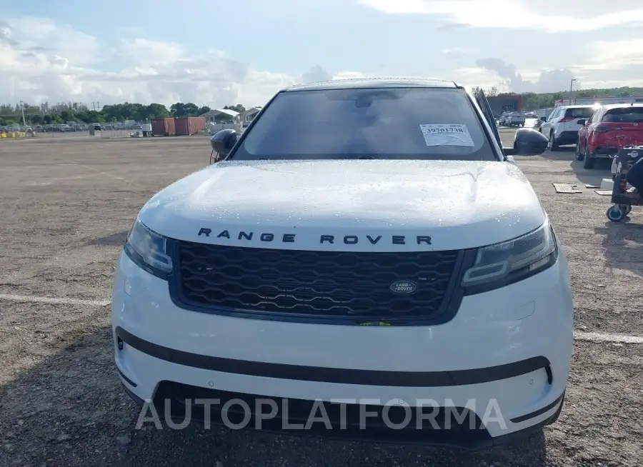 LAND ROVER RANGE ROVER VELAR 2019 vin SALYB2EX1KA794995 from auto auction Iaai