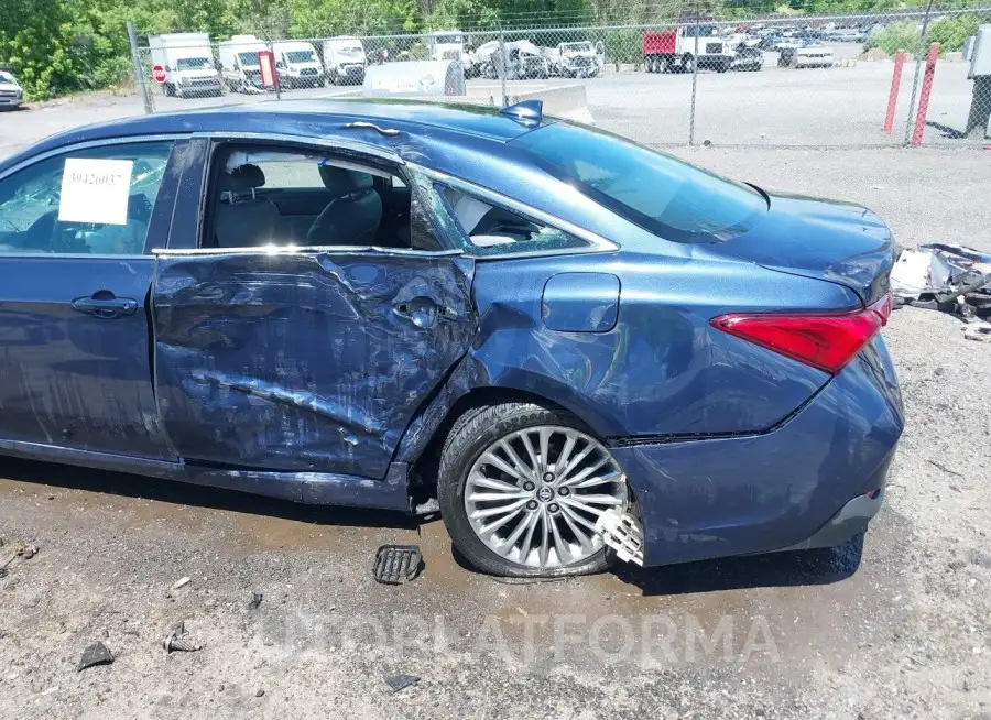 TOYOTA AVALON HYBRID 2019 vin 4T1B21FB1KU001456 from auto auction Iaai