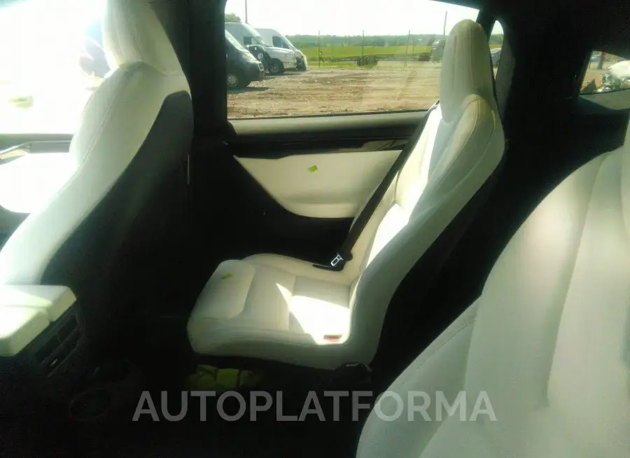 TESLA MODEL X 2020 vin 5YJXCBE22LF300382 from auto auction Iaai