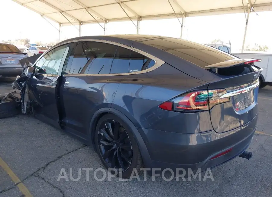 TESLA MODEL X 2020 vin 5YJXCBE2XLF300615 from auto auction Iaai