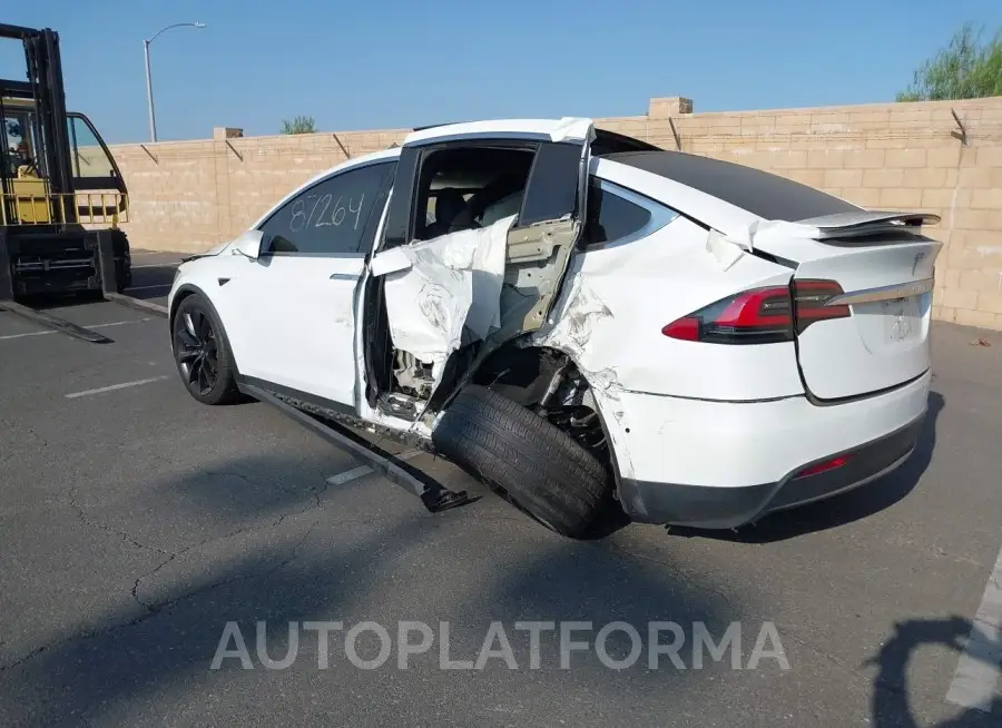 TESLA MODEL X 2021 vin 5YJXCBE21MF320351 from auto auction Iaai